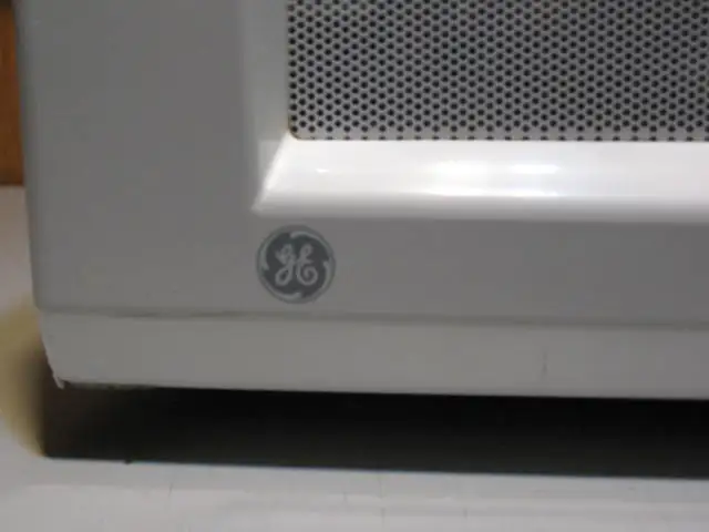 GE Countertop Microwave Oven - Photo 6