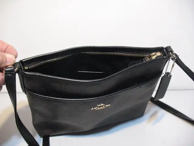 COACH Crossbody Shoulder Bag/Purse, LIKE NEW - Photo 7