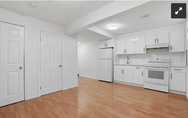 Basement for rent - Photo 2