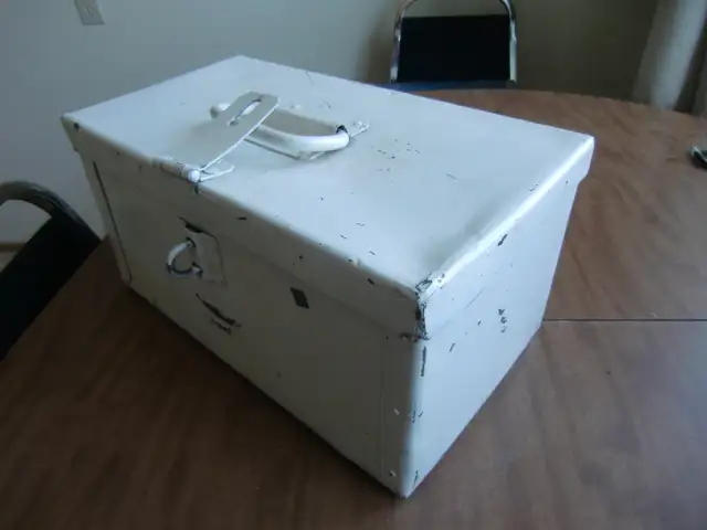 Steel Tool Box - Photo 5