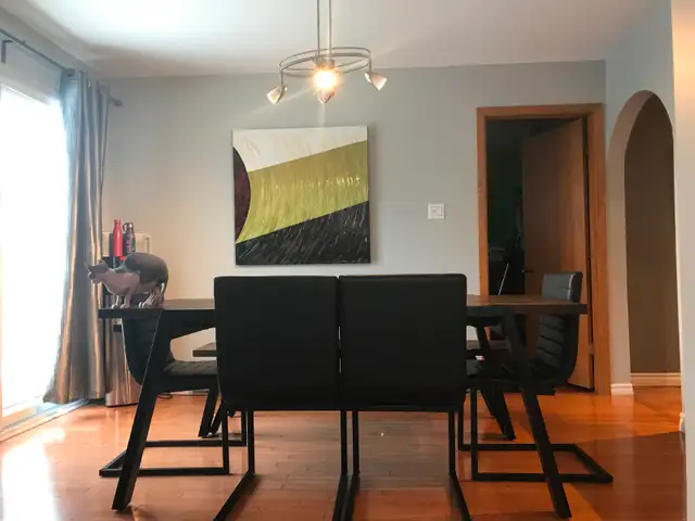 Rare West Lachine huge bed room single professional $880 July 1 - Photo 2