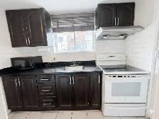 Rare West Lachine huge bed room single professional $880 July 1 - Photo 9