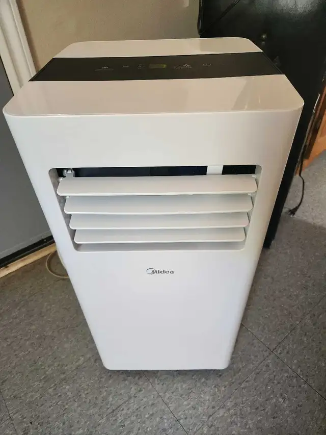 4 IN 1 (10, 000) BTU AC,  DEHUMIDIFIER,  HEATER,  FAN, HOSE