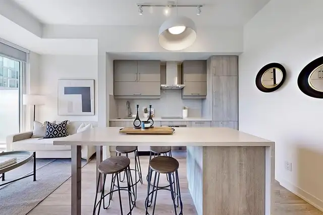 Warden/Highway 7 Luxurious Markham 2 Bedroom Condo RENT - Photo 4