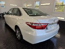 2016 Toyota Camry XLE - Photo 3