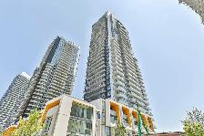 Leslie - Sheppard Luxurious North York Two Bedrooms Condo Rent