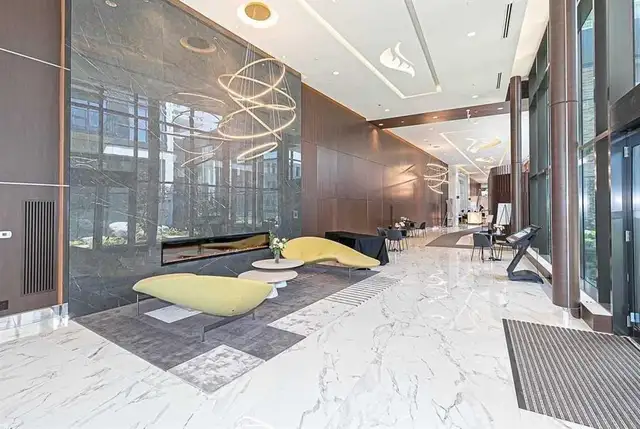 Leslie - Sheppard Luxurious North York Two Bedrooms Condo Rent - Photo 2