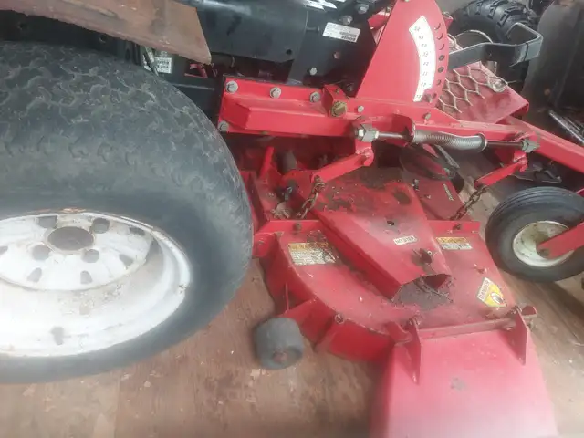 WALKER ZERO TURN (PARTING OUT) - Photo 3