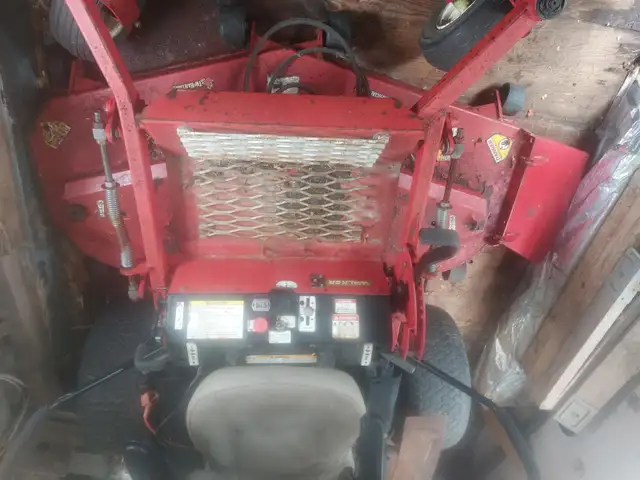 WALKER ZERO TURN (PARTING OUT) - Photo 5