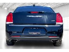 2019 Chrysler 300 300 Touring L | Heated Leather Panoroof | RWD - Photo 4