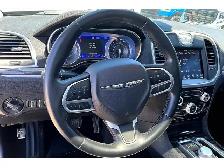 2019 Chrysler 300 300 Touring L | Heated Leather Panoroof | RWD - Photo 13