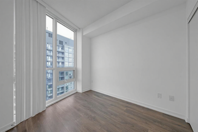 Don Mills - Sheppard North York Two Bedrooms Condo Rent - Photo 5