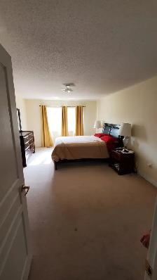 4 Bedroom House for Rent Near Highway 50 and Castlemore Road - Photo 4
