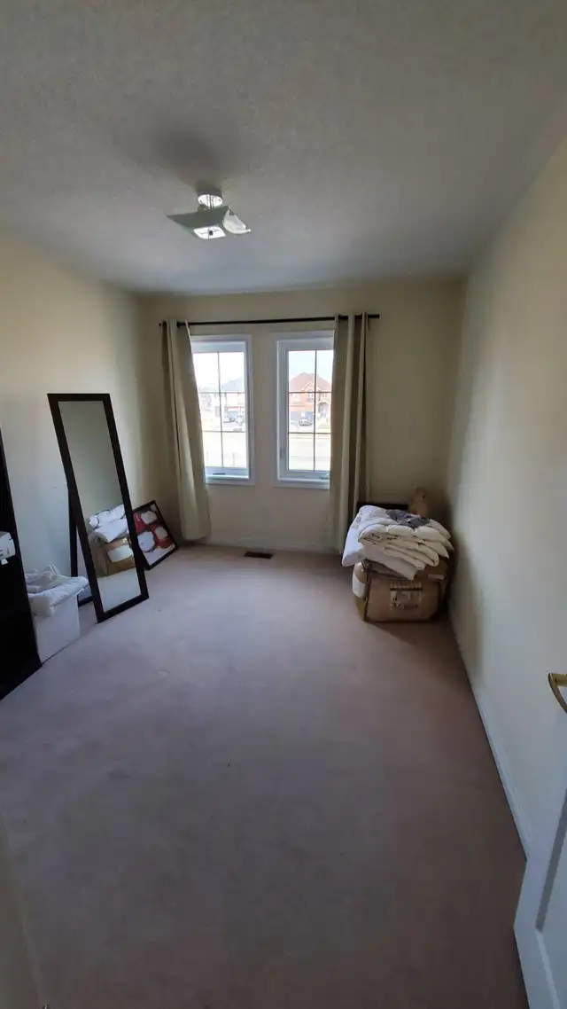 4 Bedroom House for Rent Near Highway 50 and Castlemore Road - Photo 5