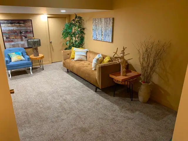 ROOM FOR RENT - Photo 2