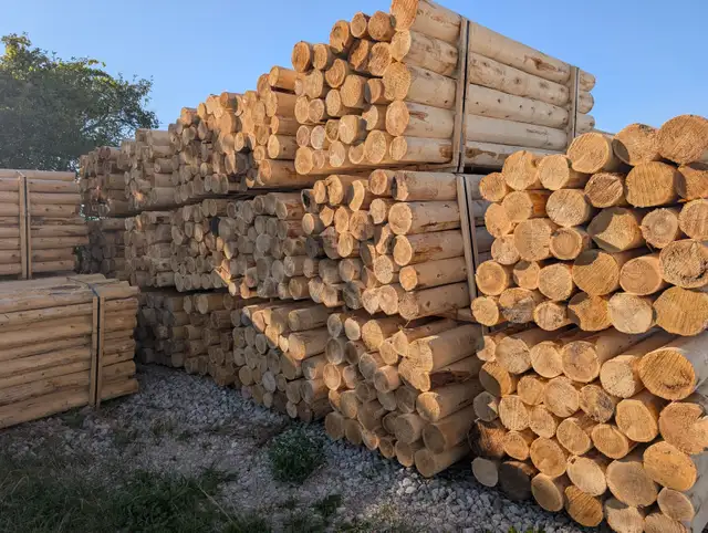 Brand new cedar posts 3-4-5-6- 8-inch. Copetown - Photo 4