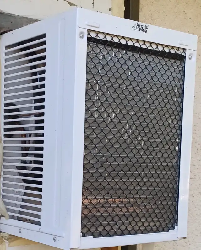 WINDOW AIRCONDITIONER - Photo 3