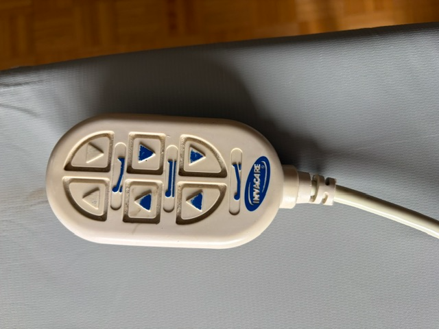 Electric Hospital Bed – Invacare - Photo 3