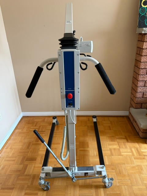 Hoyer HPL402 Patient Lift – Excellent Condition