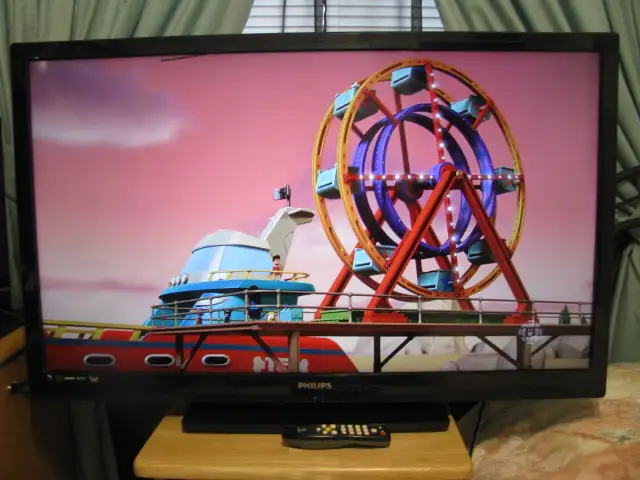40 inch Philips Flat Screen TV, - Photo 3