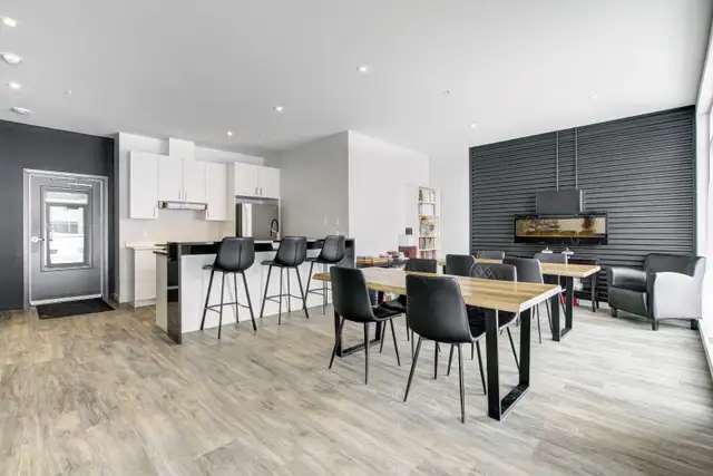 3 ½ Logement avec Piscine & Gym – Châteauguay – Libre Maintenant - Photo 17