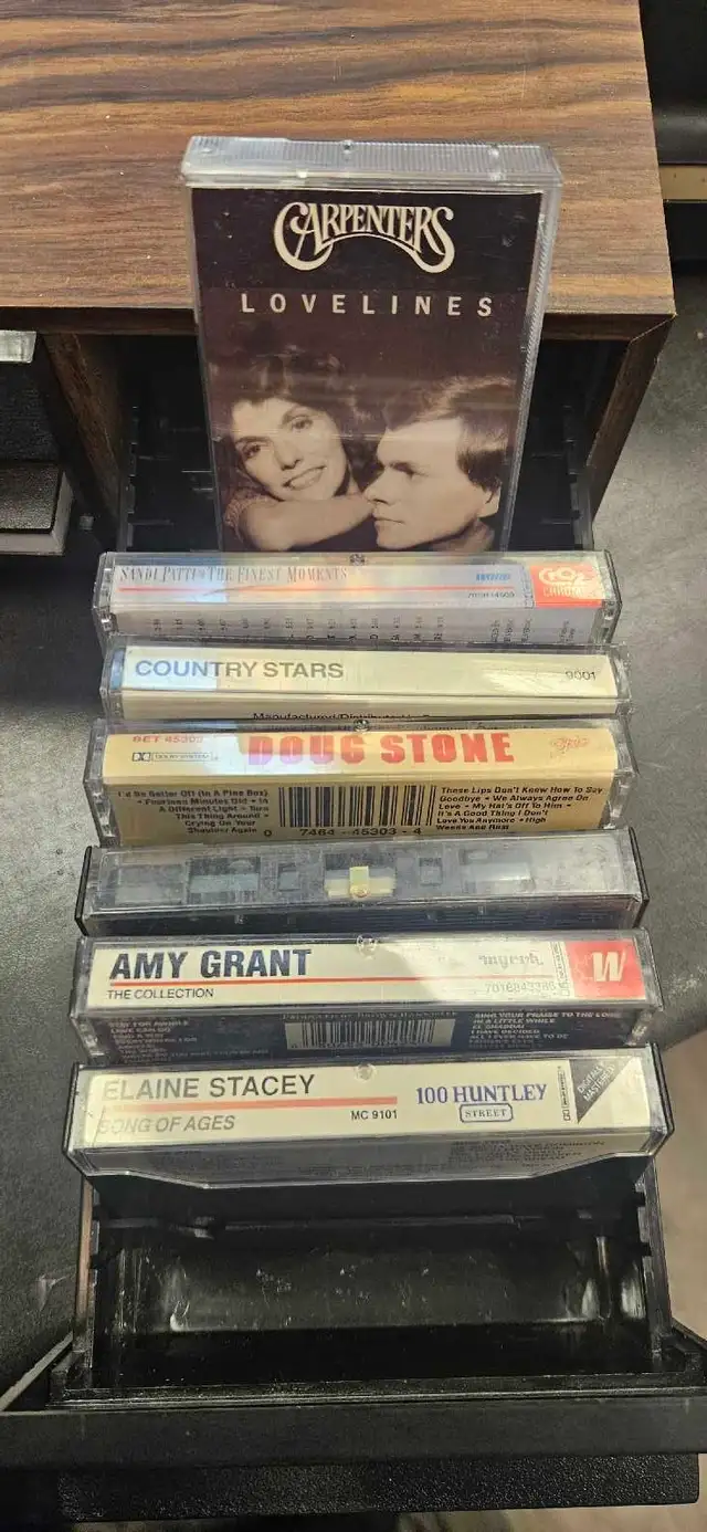 59 Assorted Tape Cassettes - Photo 5
