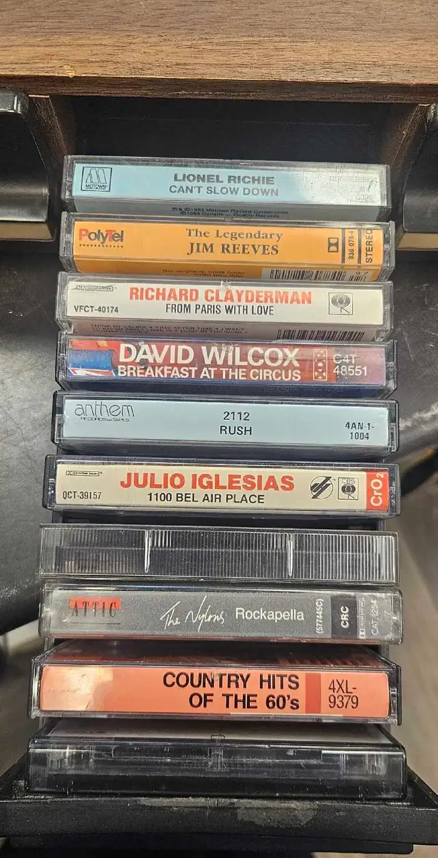 59 Assorted Tape Cassettes - Photo 7