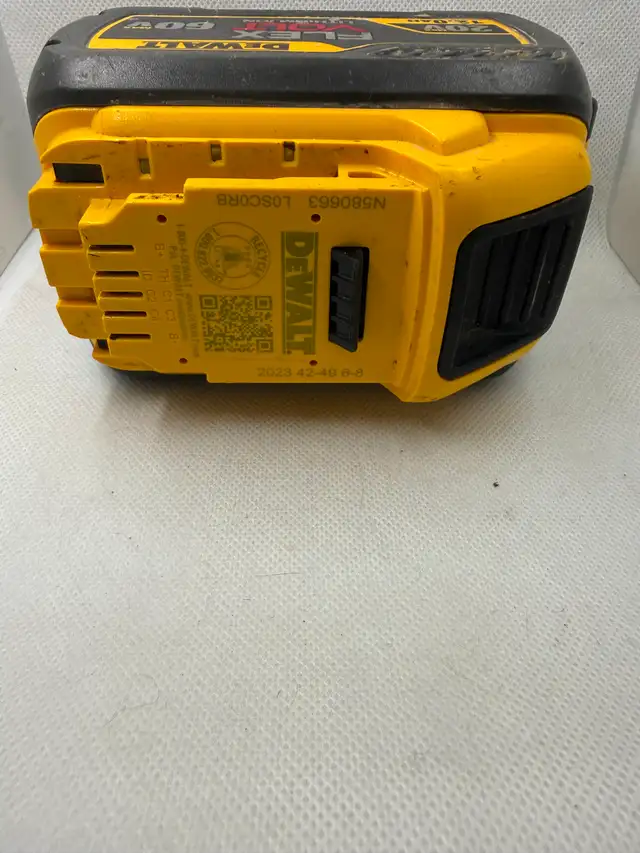Dewalt FlexVolt 60V 12 Ah Battery - Photo 2