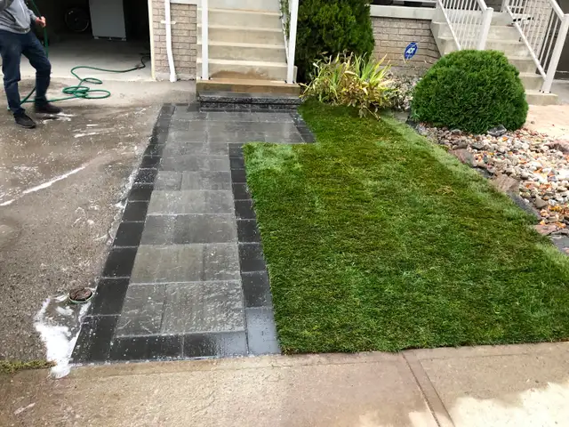 Free Estimate for your interlocking Driveways and Soding - Photo 2