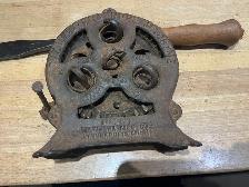 Antique 1911 The New Era Rope Machine - Photo 2