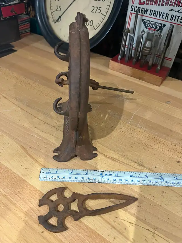 Antique 1911 The New Era Rope Machine - Photo 4
