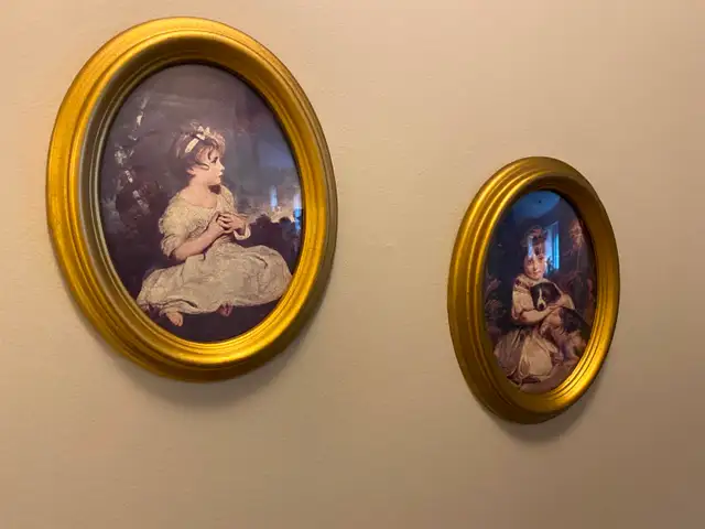 Pictures & Home Decor