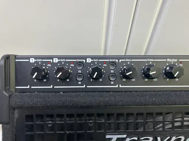 Traynor DW10 10" 200 Watt Combo Drum Amplifier - Photo 3
