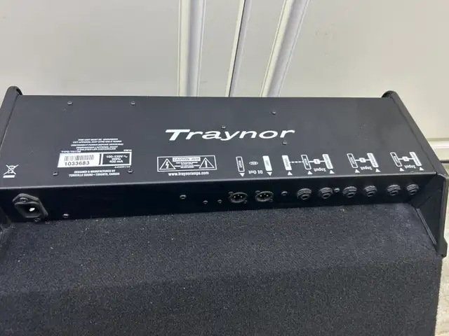 Traynor DW10 10" 200 Watt Combo Drum Amplifier - Photo 5