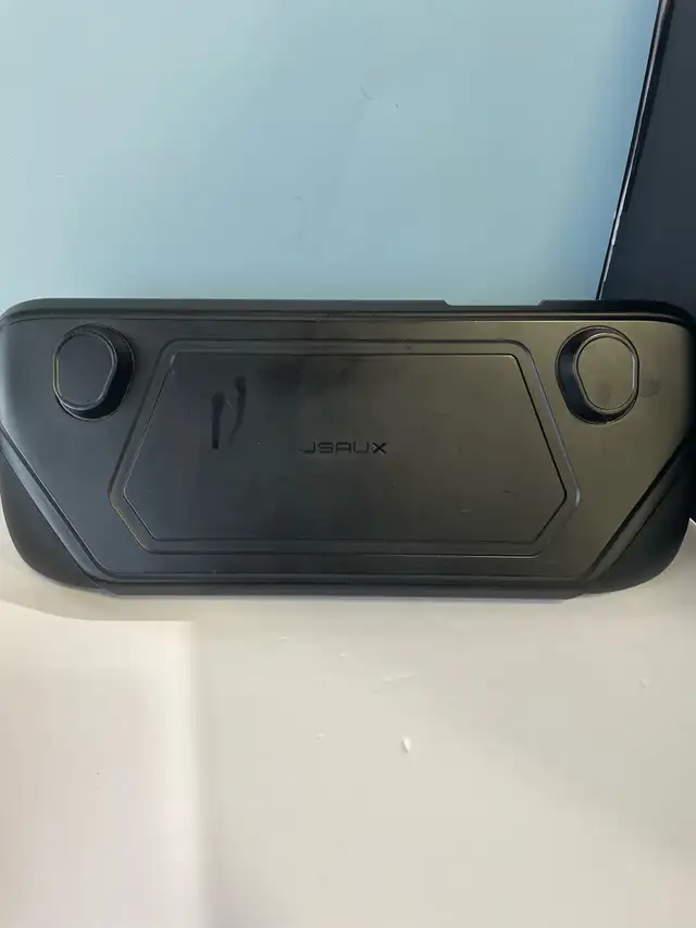 STEAM DECK 2TB W/CASE&CHARGER - Photo 3