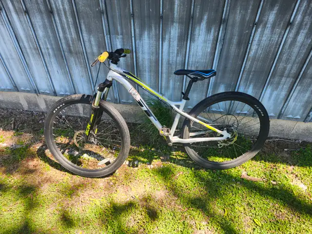 Dirt Trail Bike For Sale