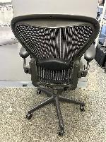 Herman Miller Aeron Chair Size B with Lumber! - Photo 3