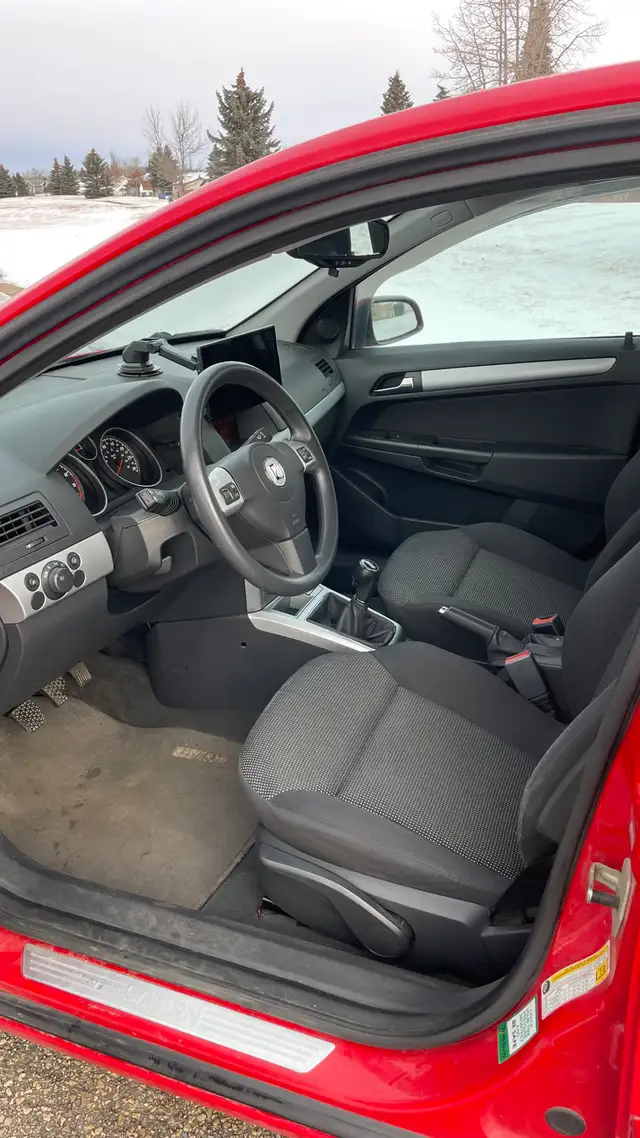 2008 Saturn Astra - Manual Transmission - Photo 5