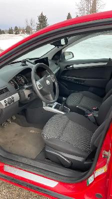 2008 Saturn Astra - Manual Transmission - Photo 5