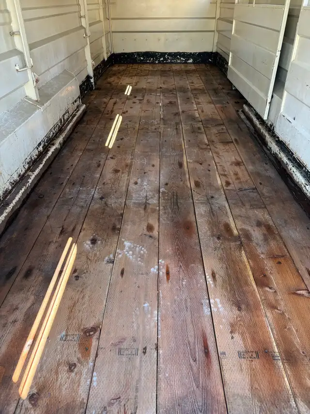 Norbert livestock trailer - Photo 9