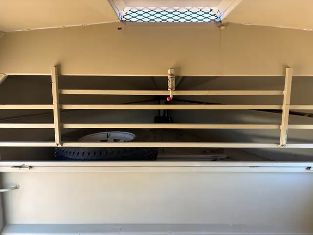Norbert livestock trailer - Photo 10