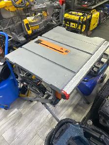 Ridgid R4518 15AH 10" Table Saw With Stand