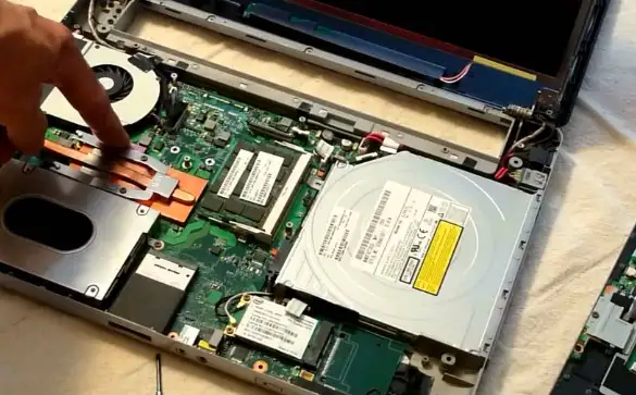We fix all kinds of Laptops, ipads, tablets and phones! - Photo 2