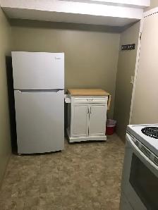 ONE BLOCK TO SASKPOLYTECH, 1 BDRM, 8 WEEK TENANCY - Photo 4