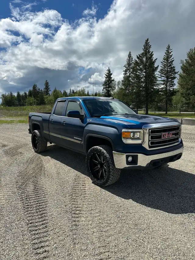 2015 GMC - Photo 2
