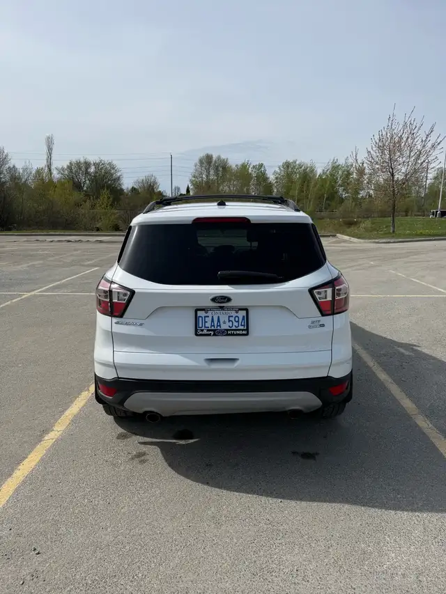 2017 Ford Escape - Photo 6