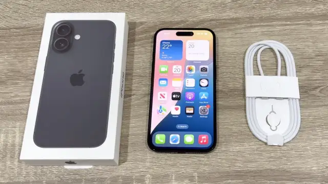 APPLE IPHONE 16 128GB  UNLOCKED 128GB 100% BATTERY HEALTH