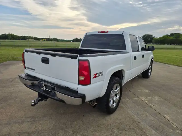 2007 Silverado 1500 Classic Z71 RUST FREE - Photo 3