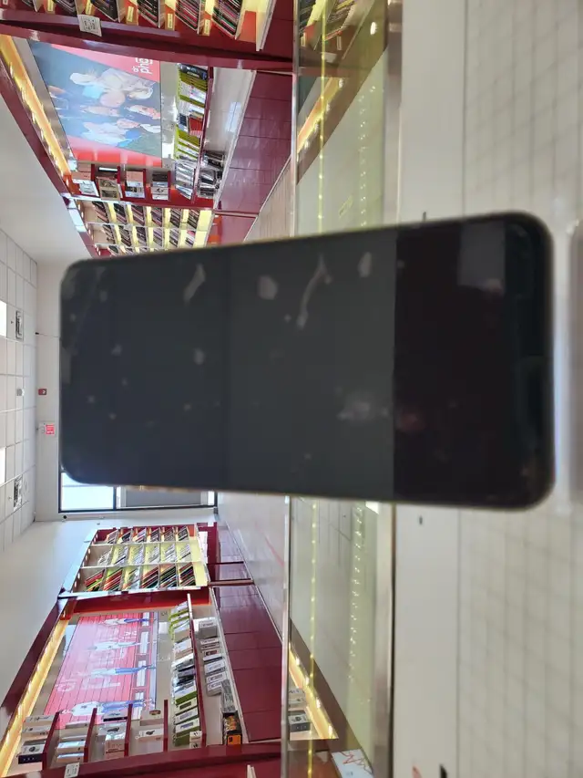 Unlocked iPhone XS Max 256GB- $399 with 1 year warranty - Photo 5