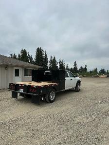 2019 Dodge truck - Photo 3